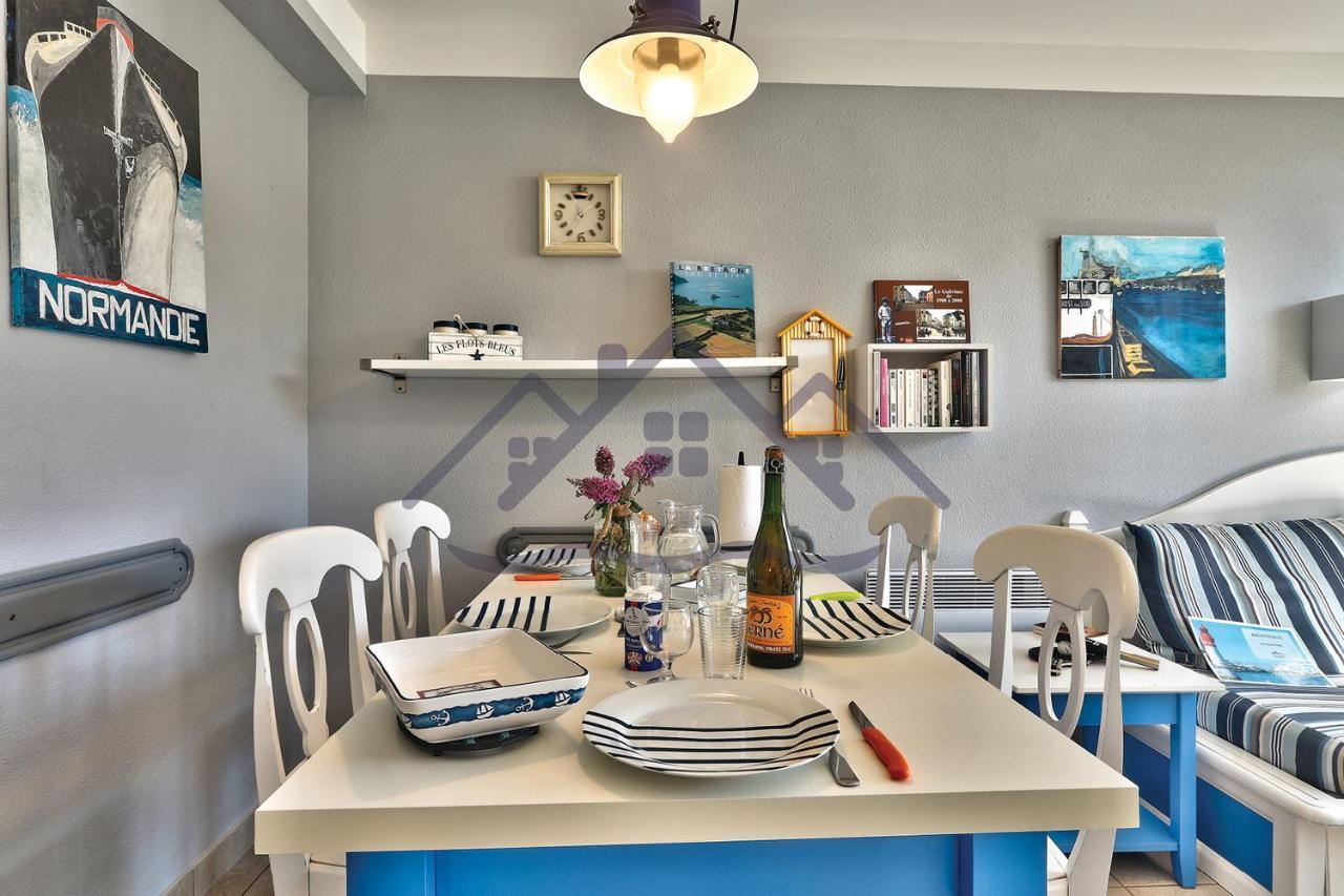 LocaLise - Maison E2 au Guilvinec - A 20m de la mer avec jardin et piscine - Tout à pied, plage, port, centre commerces, marché - Wifi inclus - Vue mer de la chambre - Animaux bienvenus - Linge de lit inclus Exterior foto