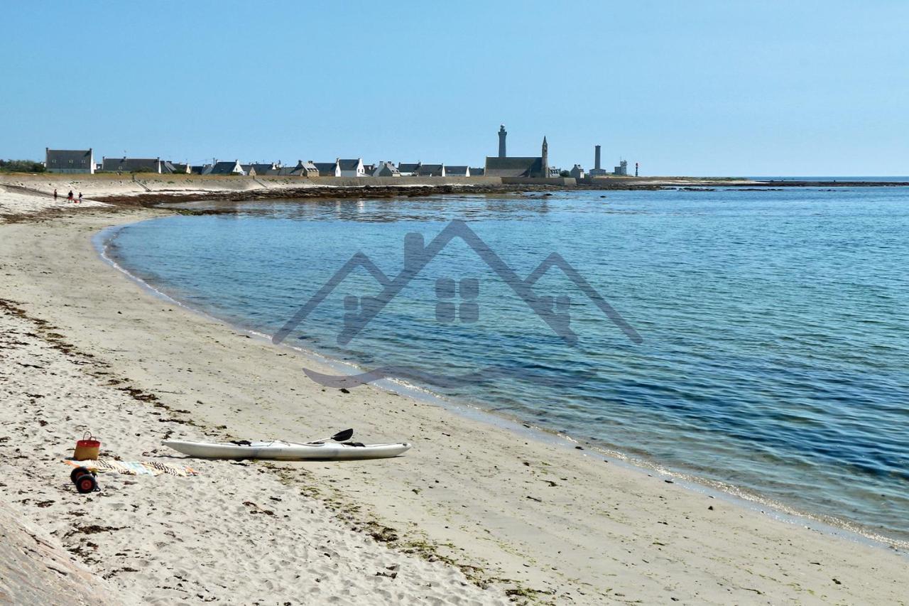 LocaLise - Maison E2 au Guilvinec - A 20m de la mer avec jardin et piscine - Tout à pied, plage, port, centre commerces, marché - Wifi inclus - Vue mer de la chambre - Animaux bienvenus - Linge de lit inclus Exterior foto